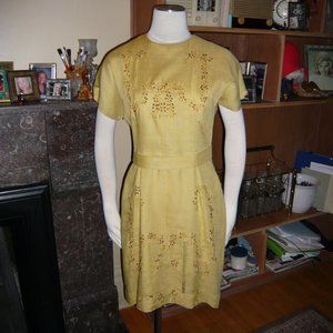 1950’s Vintage Lace & Linen Mustard Yellow Dress Size 6-8